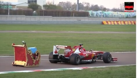 &bdquo;Ferrari&ldquo; bolidas traukia roges 