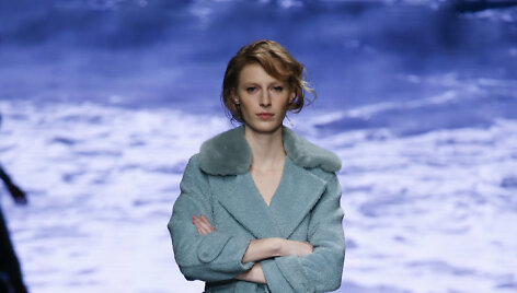 &bdquo;Max Mara&ldquo; paltas