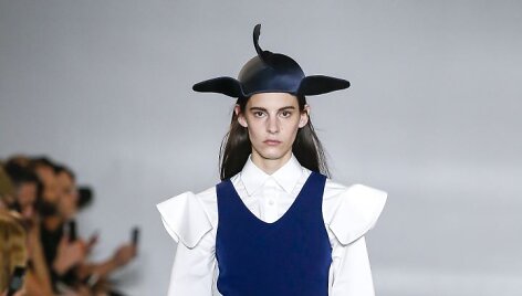 &bdquo;Loewe&ldquo; 2019&ndash;2020 m. rudens ir žiemos kolekcijos modelis