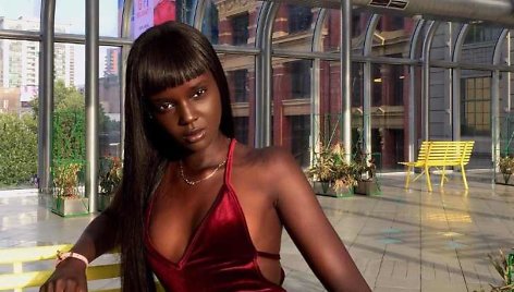 Duckie Thot