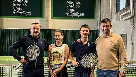 Teniso akademija ištiesė pagalbos ranką Ukrainos jauniesiems žaidėjams