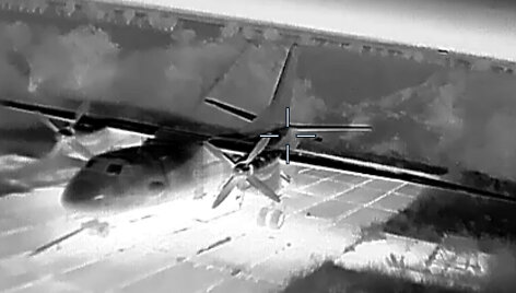 Ukrainos pajėgos Kryme sudegino du Rusijos lėktuvus An-26