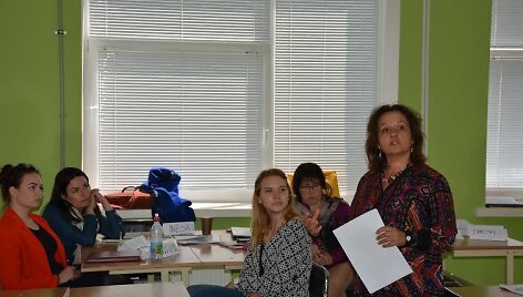 Klaipėdos valstybinės kolegijos studentams paskaitas dėsto garsi mokslų daktarė L.Varbanova i&scaron; Kanados