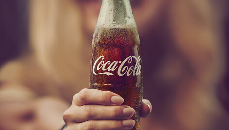 &bdquo;Coca-Cola&ldquo; pradeda naują pasaulinę reklamos kampaniją