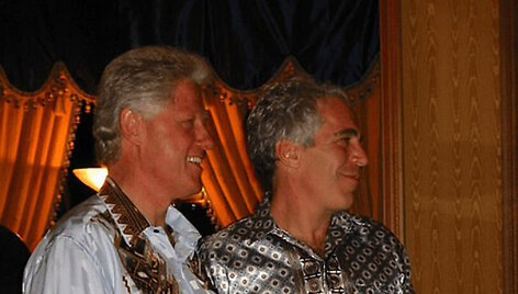 Billas Clintonas /  / 