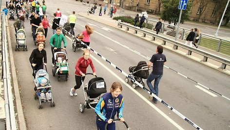 Bėgimas su vaikais vežimėliuose