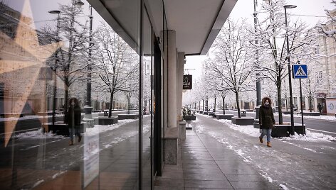 Į Vilnių sugrįžusi sniegu gausi žiema