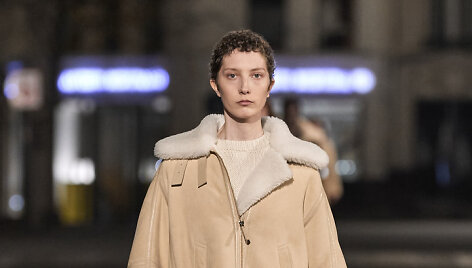 &bdquo;Chlo&eacute;&ldquo; 2021&ndash;2022 m. rudens ir žiemos kolekcijos modelis