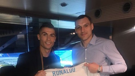 Cristiano Ronaldo ir Jonas Mačiulis