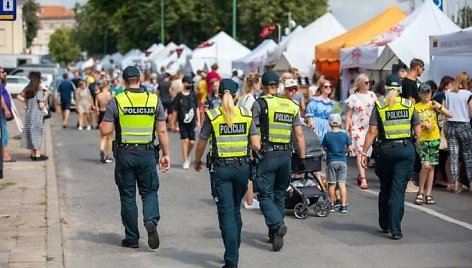 Policijos pareigūnų patruliavimas Jūros šventės metu