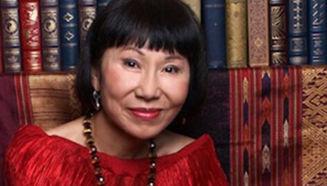 Amy Tan