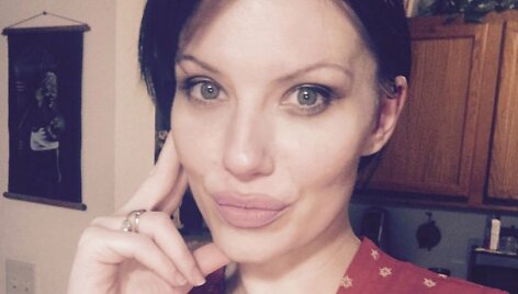 Angelinos Jolie antrininkė Melissa Baizen