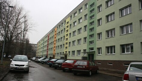 &Scaron;ito neseniai modernizuoto daugiabučio Klaipėdoje gyventojai už &scaron;ildymą moka mažiausiai.