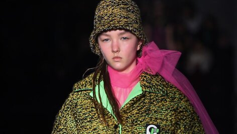 &bdquo;Prada&ldquo; kolekcijos modelis