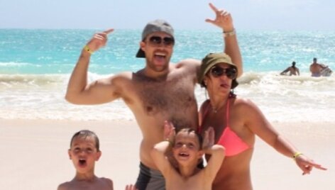 Britney Spears su Davidu Lucado ir sūnumis Havajuose