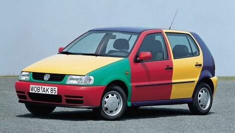 Polo Harlekin 1995 metais pasirodė kaip i&scaron;imtinai parodoms skirtas automobilis. (Volkswagen nuotrauka)