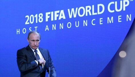 2010 metais tuometinis Rusijos premjeras Vladimiras Putinas įkalbėjo FIFA rengti 2018-ųjų čempionatą savo &scaron;alyje
