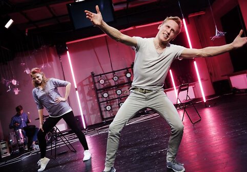 Kaune vyksta festivalis „Nerk į teatrą“