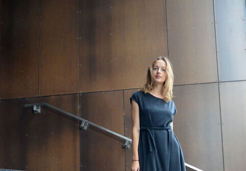 &bdquo;Laura Daili&ldquo; kapsulinės kolekcijos &bdquo;Favor '20&ldquo; modelis
