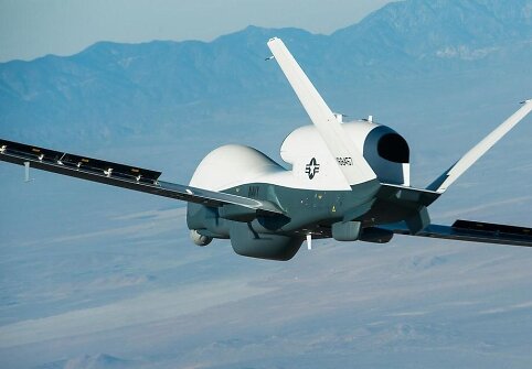 JAV karinio jūrų laivyno žvalgybinis dronas MQ-4C „Triton“