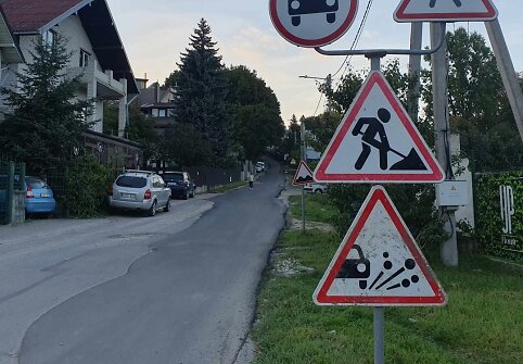Želvos gatvė su nauju asfaltu