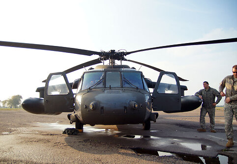 Kauno S.Dariaus ir S.Girėno aerodromą aplankė JAV kariuomenės sraigtasparniai &bdquo;Black Hawk&ldquo;