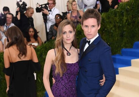 Hannah Bagshawe ir Eddie Redmayne'as