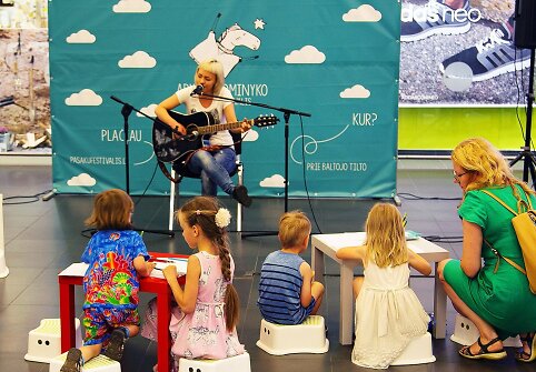 „Arklio Dominyko pasakų festivalis"