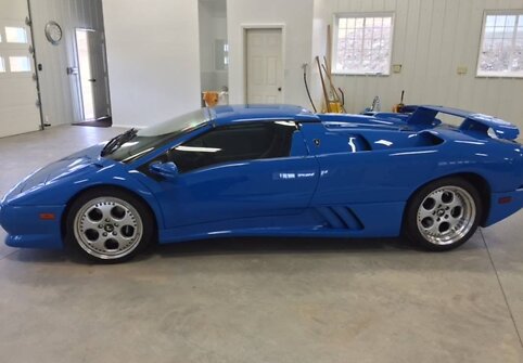 &bdquo;Lamborghini Diablo&ldquo;, kurį iki 2015 metų vairavo Donaldas Trumpas
