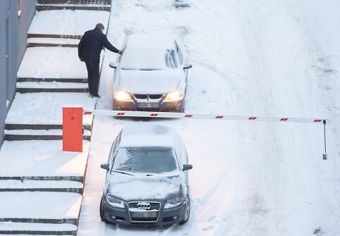 Vilnių užklojo sniegas