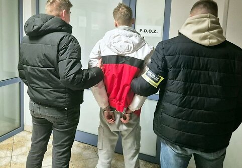 Lenkijoje sulaikyti asmenys, įtariami sumu&scaron;ę 2 ukrainietes