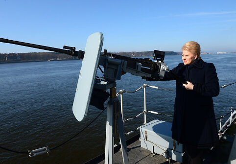 Dalia Grybauskaitė apsilankė Karinėse jūrų pajėgose
