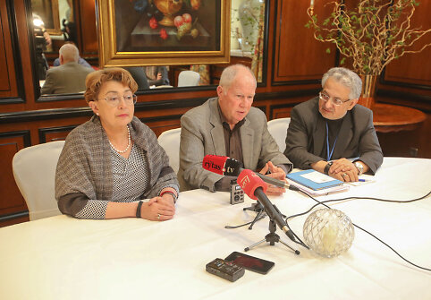 Andrew Baker ir Faina Kukliansky
