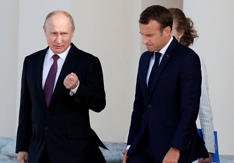 Vladimiro Putino ir Emmanuelio Macrono susitikimas Sankt Peterburge