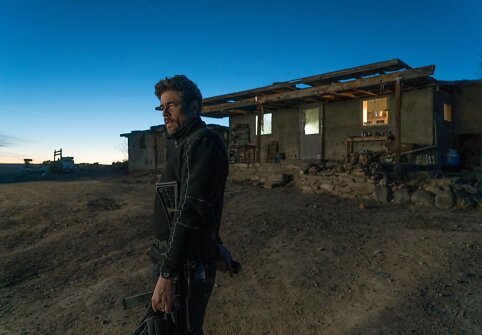 Benicio Del Toro trileryje &bdquo;Sicario: karteliniai karai&ldquo;