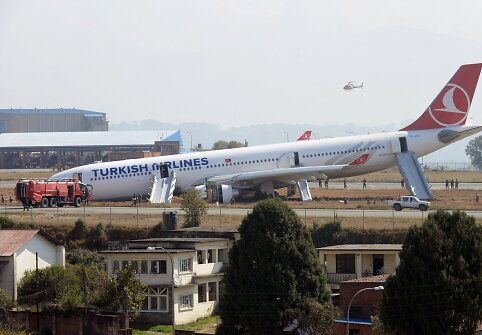 Turkijos oro linijų lėktuvas Katmandu oro uoste
