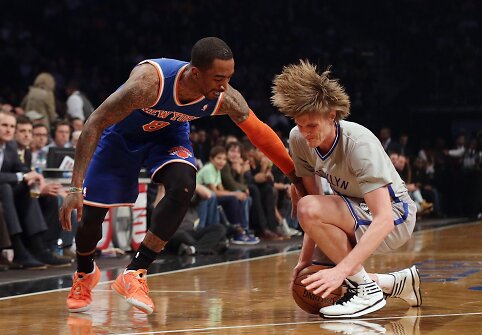 J.R. Smithas ir Andrejus Kirilenko