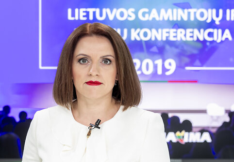 15min studijoje &ndash; &bdquo;Maxima LT&ldquo; komercijos vadovė Vilma Drulienė
