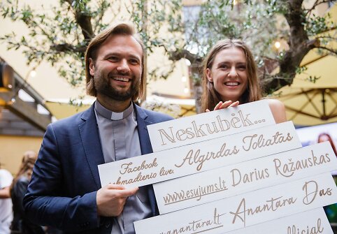 Algirdas Toliatas ir Ieva Zasimauskaitė