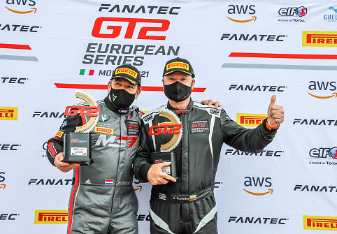 „Speed Factory Racing“, vadovaujama Daliaus Steponavičiaus, su „Porsche 911 GT2 RS Clubsport“ automobiliu du kartus iškovojo vietas ant prizininkų pakylos (A.Rusteika, M.Vergersas)