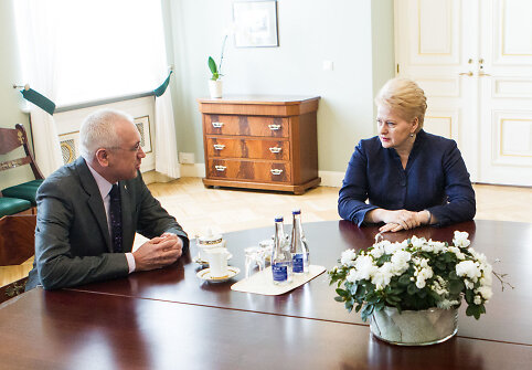 Valerijus Žovtenko ir Dalia Grybauskaitė 