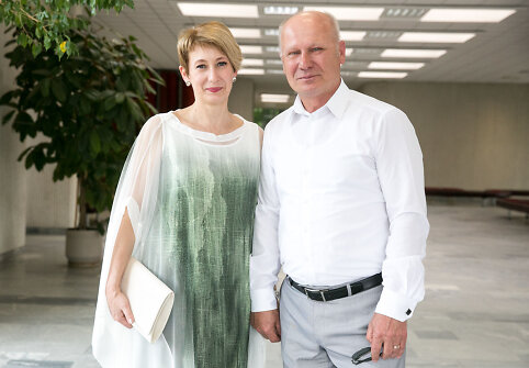 Algirdas &Scaron;e&scaron;elgis ir Daina Narvilienė