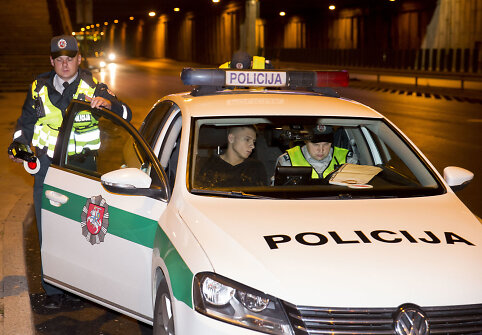 Policijos reidas