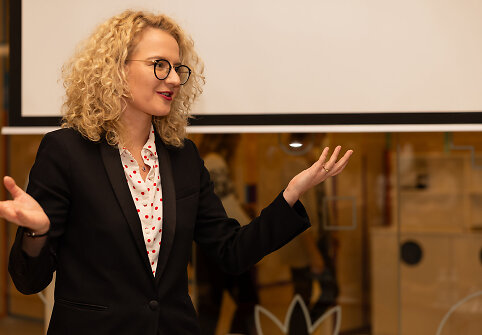 Au&scaron;rinė Armonaitė