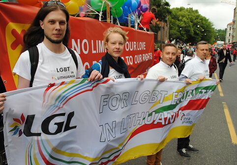 &Scaron;e&scaron;tadienį Norvegijos sotinėje Osle vyko EuroPride 2014 eitynės, kuriose dalyvavo ir Lietuvos atstovai.