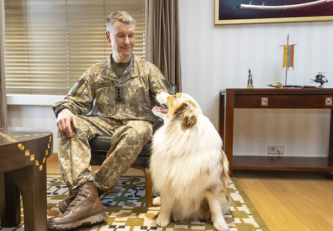 LKV gen. ltn. Valdemaras Rup&scaron;ys su Armiu