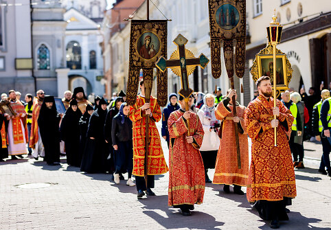 Procesija už Lietuvos stačiatikių vienybę ir karo Ukrainoje stabdymą