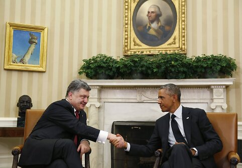 Ukrainos prezidentas Petro Poro&scaron;enka ir JAV prezidentas Barackas Obama 