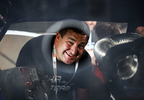 Andrew Hollandas