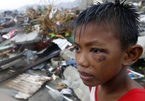 Filipinų Taklobano miestas, nusiaubtas taifūno Haiyan